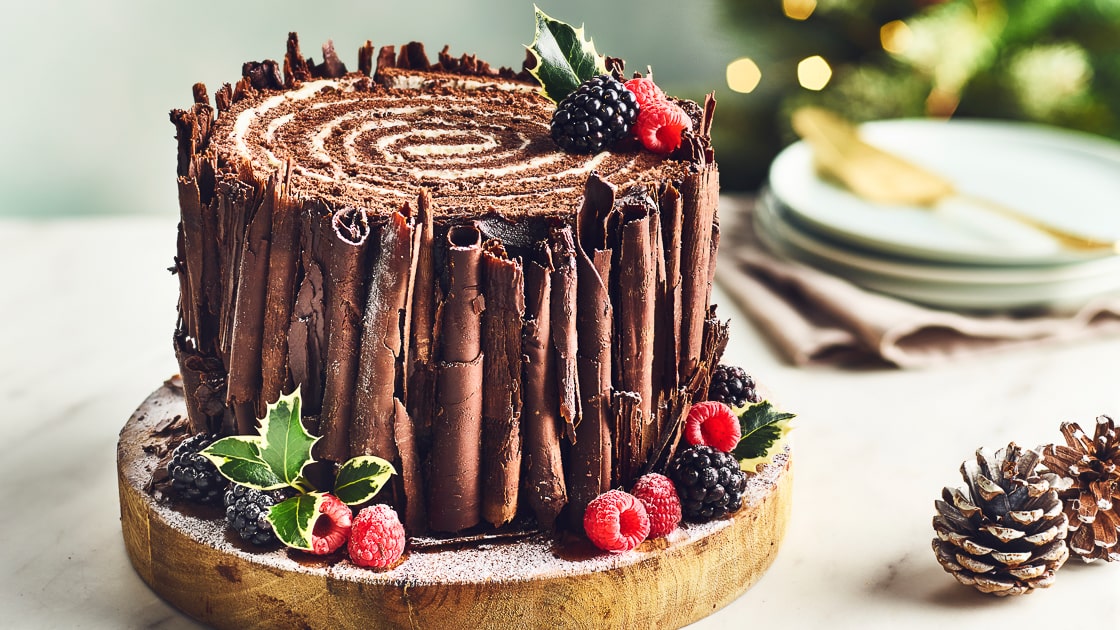 Woodland Christmas Yule Log Cake